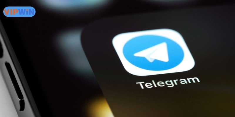 VIPWIN cũng cung cấp kênh liên hệ qua Telegram